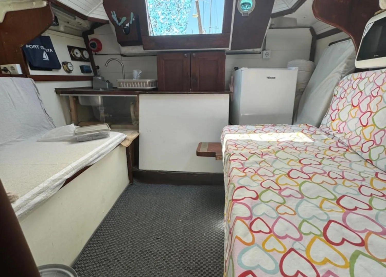 Experience Fantastique De Dormir Berce Par La Mer Pres De Barcelone Castelldefels Botel