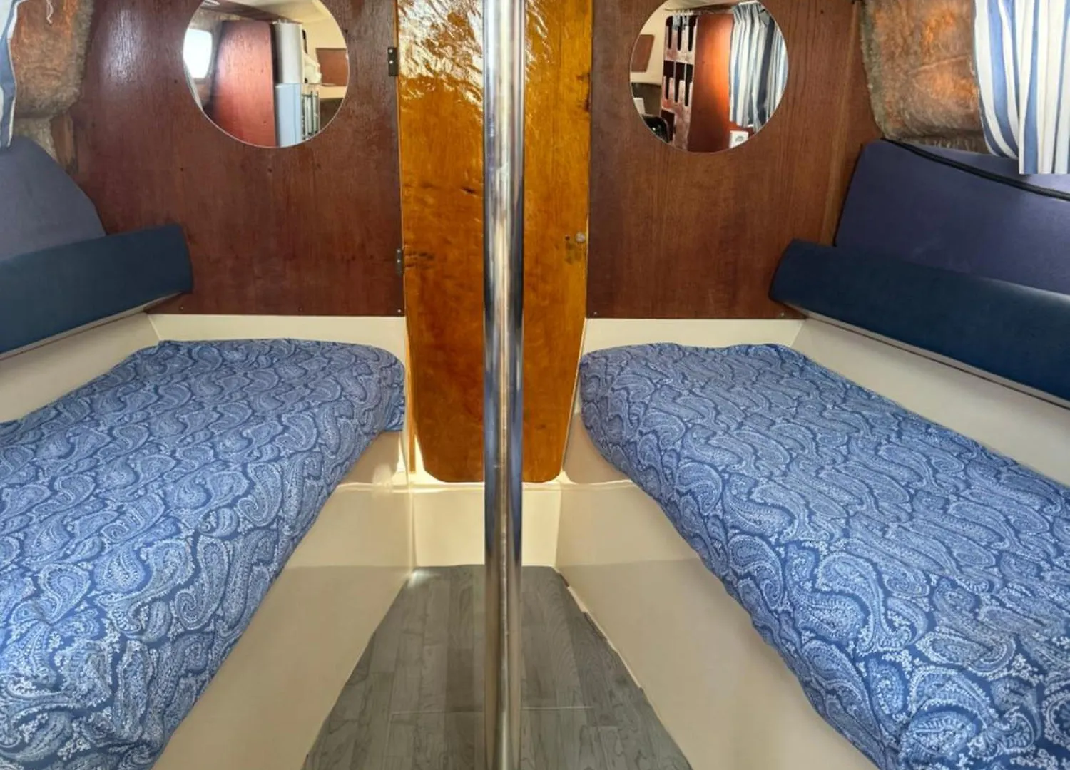 Experience Fantastique De Dormir Berce Par La Mer Pres De Barcelona كاستيلديفيلس بوتيل
