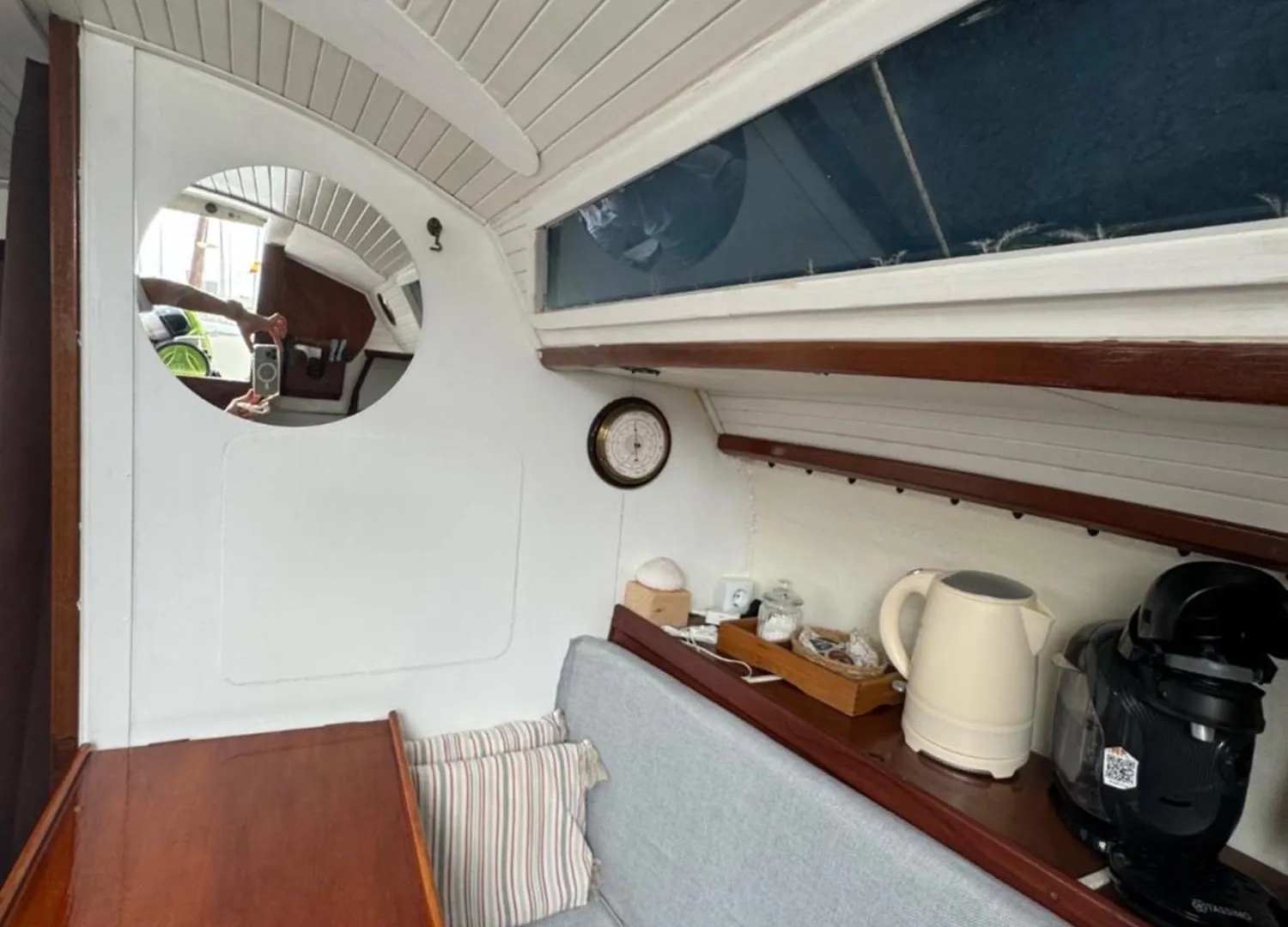 Experience Fantastique De Dormir Berce Par La Mer Pres De Barcelona Castelldefels Botel